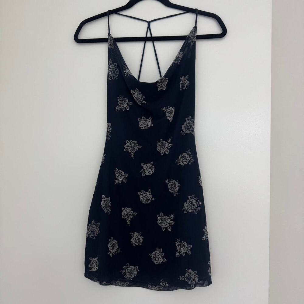 Motel rose print micro mesh mini dress - Picture 4 of 6